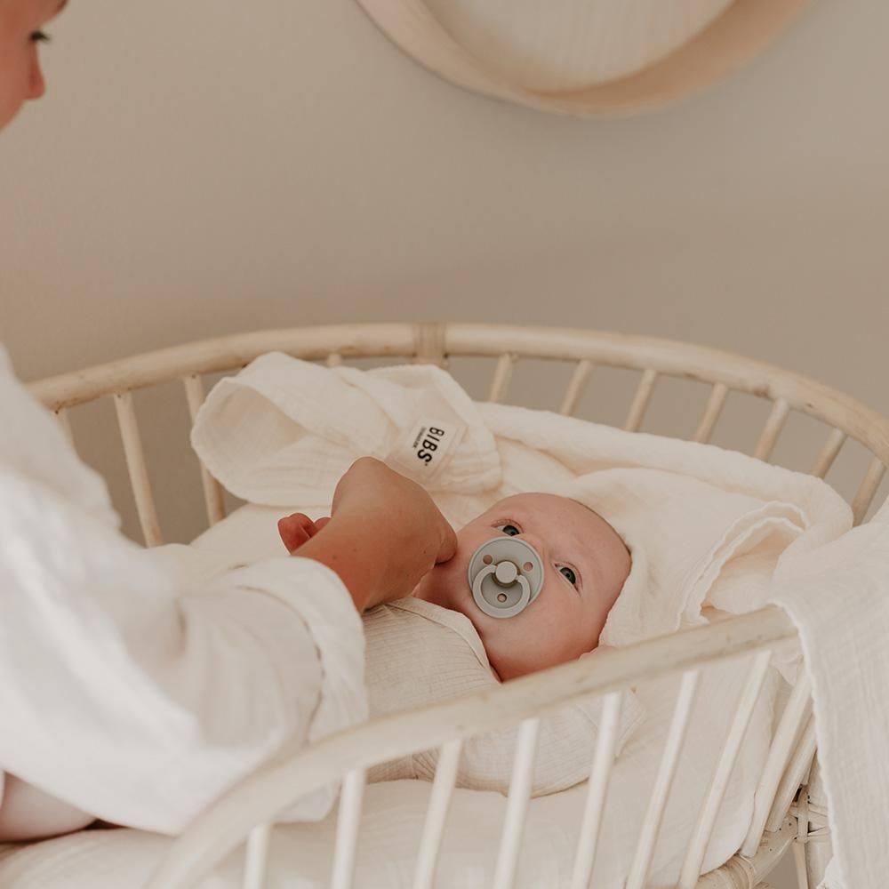 Svøb i musselin Ivory